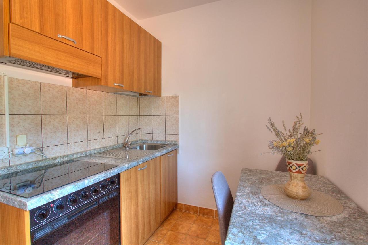 Anmarie Apartments Crikvenica Exterior photo