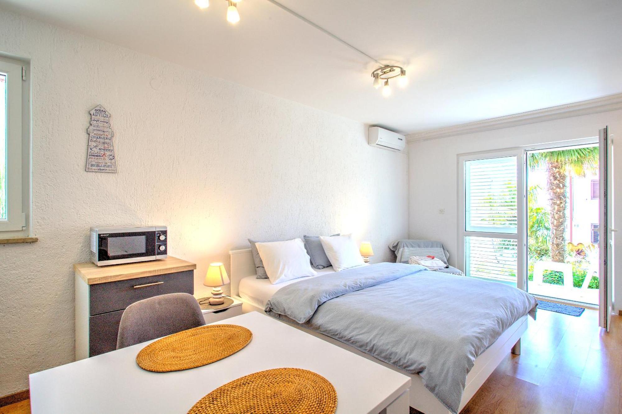 Anmarie Apartments Crikvenica Exterior photo